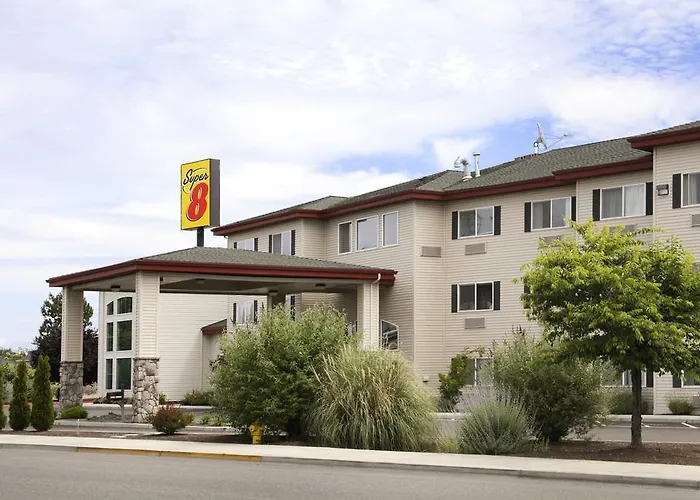Super 8 By Wyndham Central Pt Medford