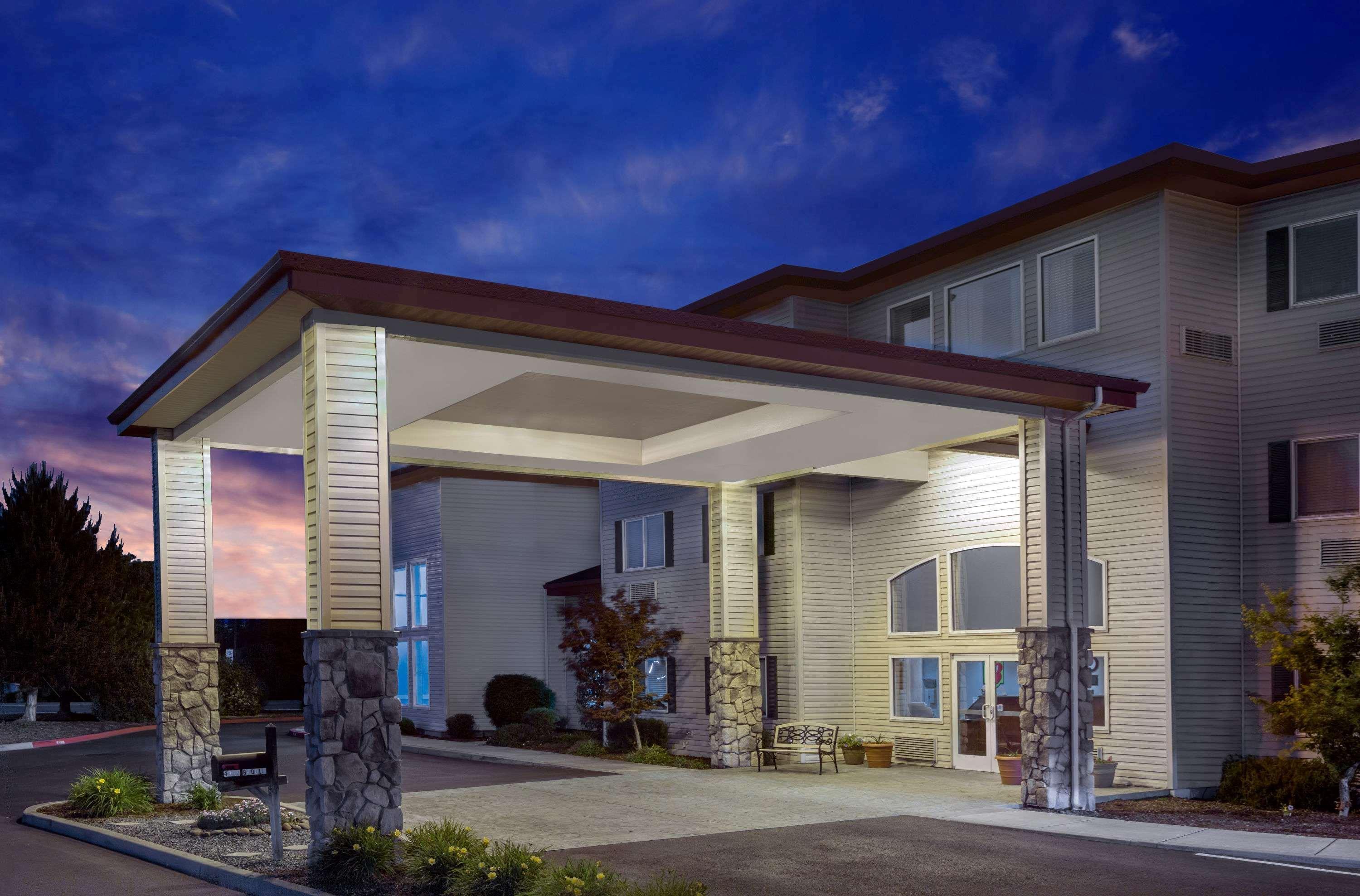 Super 8 By Wyndham Pt Medford Motel Central Point