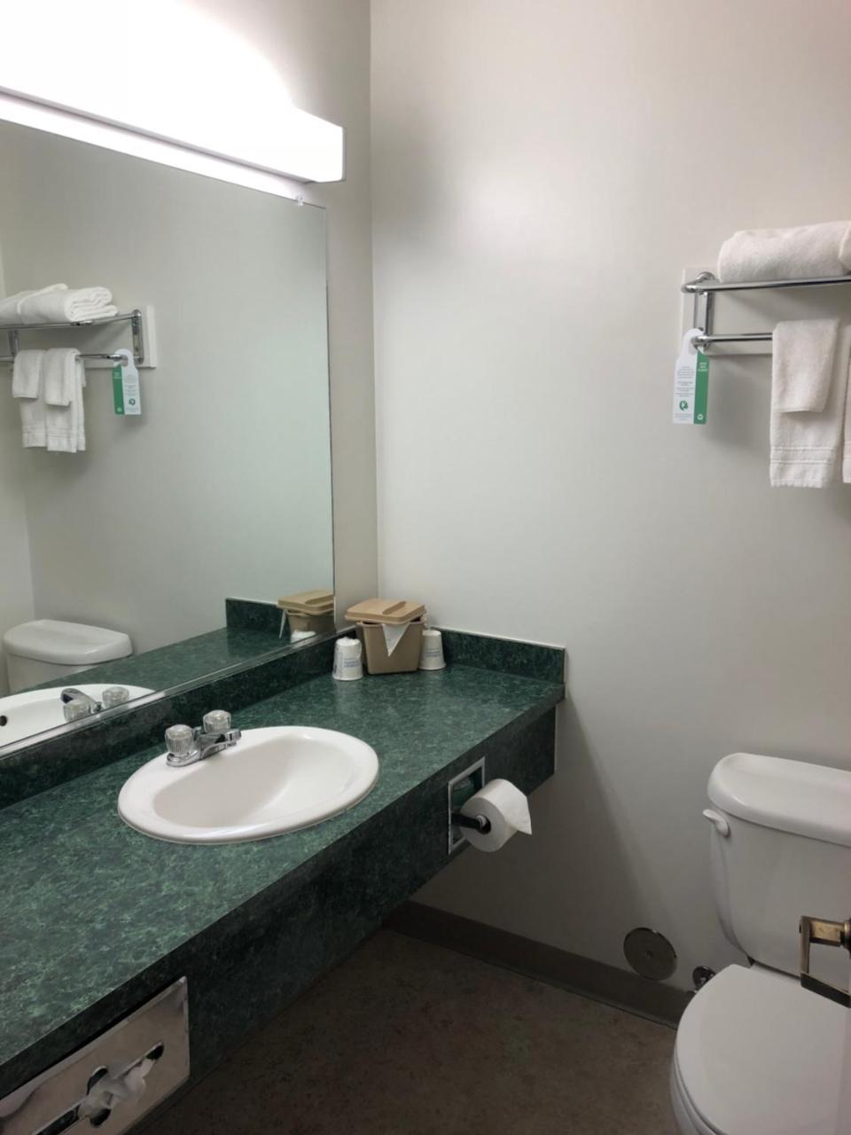 Motel Super 8 By Wyndham Pt Medford Central Point